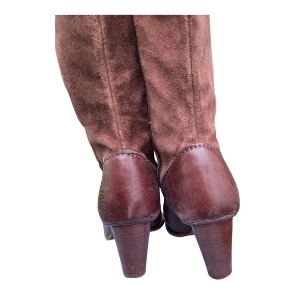 UGG suede and leather brown heeled boot size 9 - Picture 7 of 8